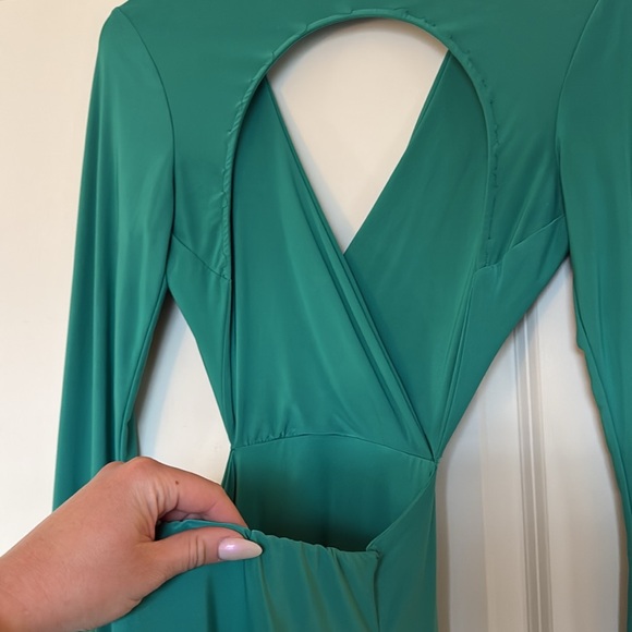 Akira Women's Green Stretchy Backless Dress - Size Large - Picture 3 of 5